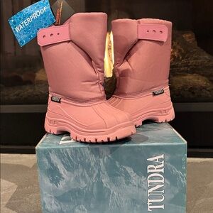 Tundra Teddy Waterproof,Thermal,hook loop close,rubber TPR outsole,winter boots